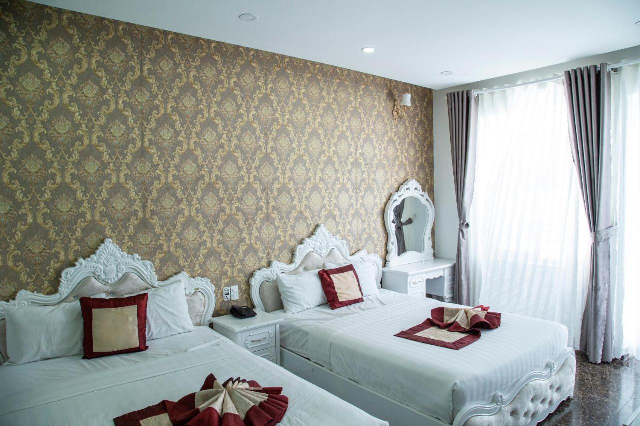 Anh Tien Hotel Da Lat Exterior photo